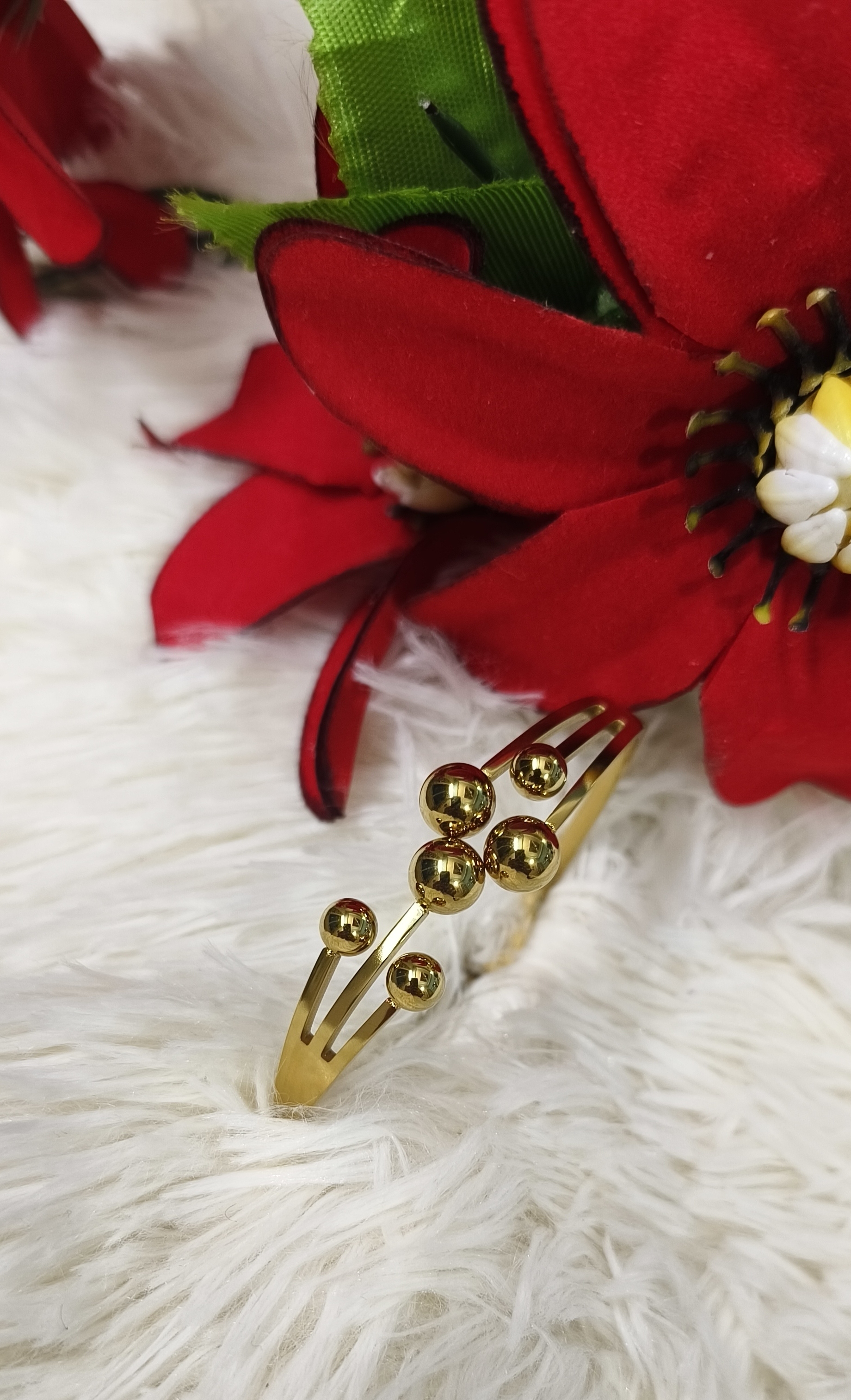 Kada bracelet