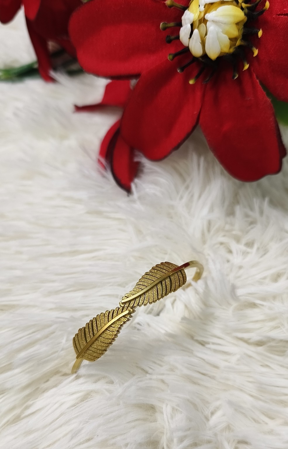 Kada bracelet