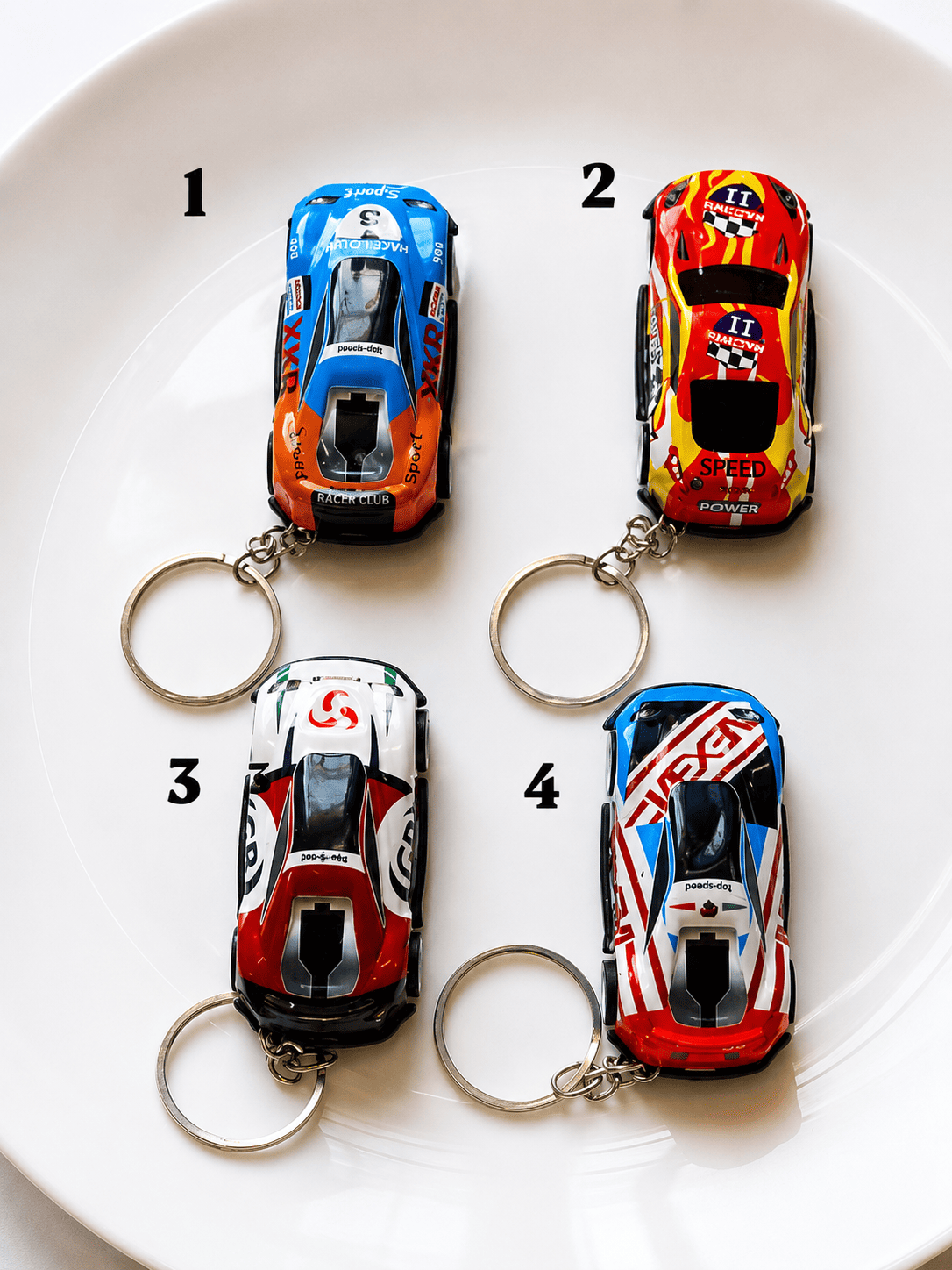 Metal car keychain