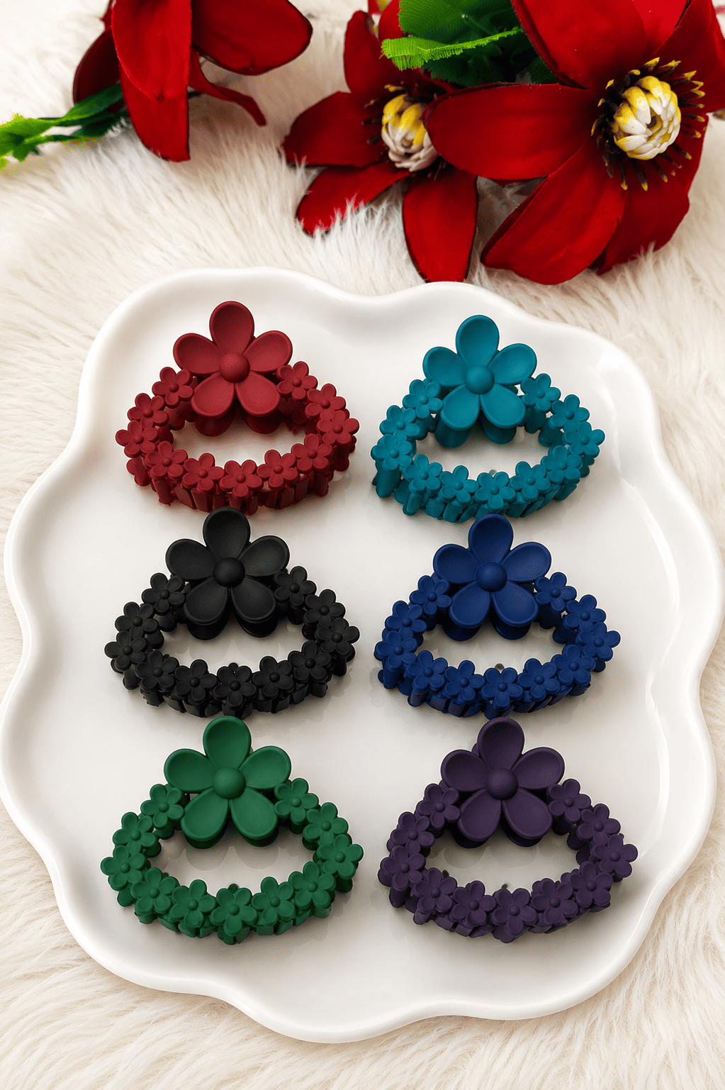 Heart shape Mat finishing mini flowers design